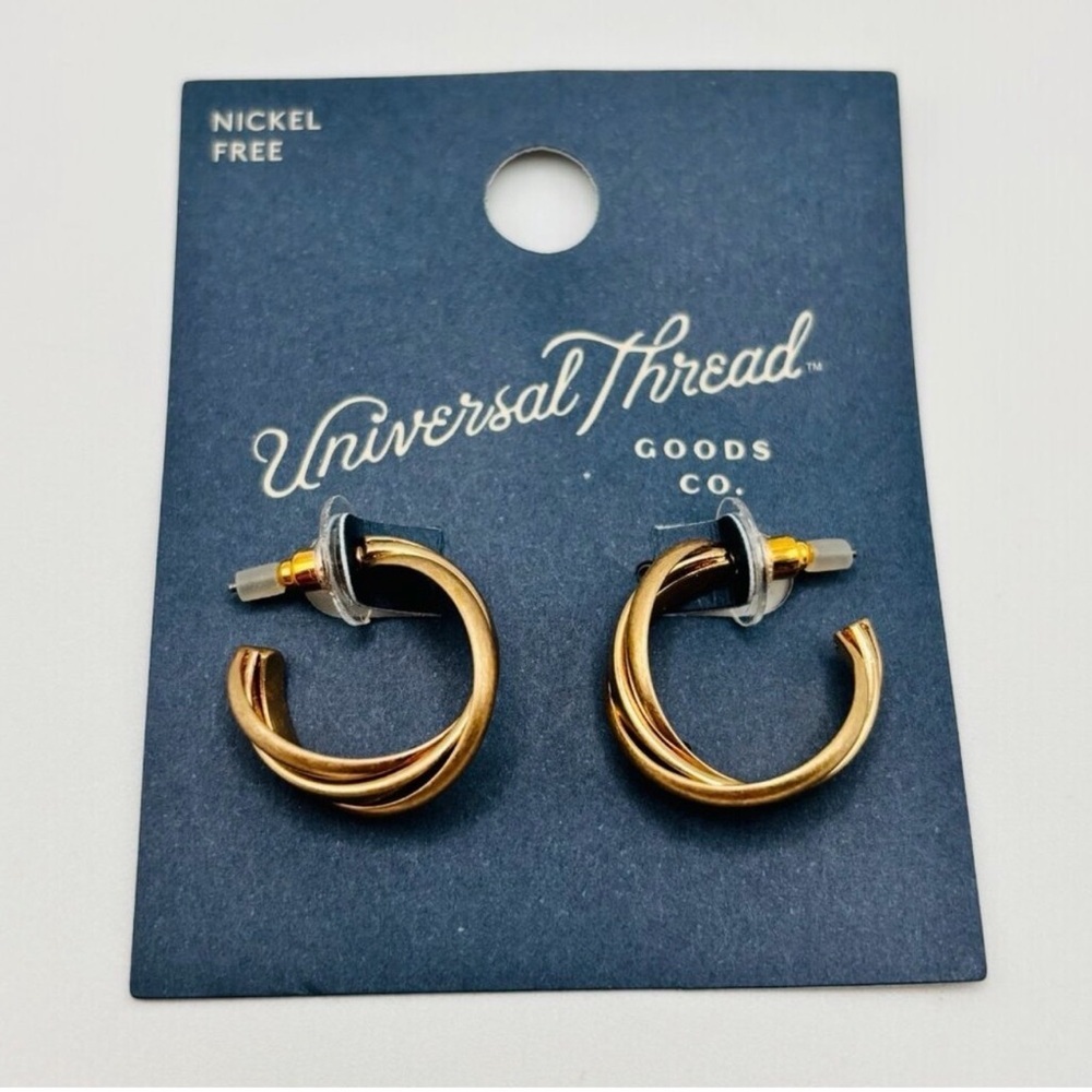 Universal Thread Gold Twist Hoop Earrings 0.75” NWT Nickel Free